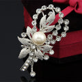 Blumenschleifen-Perlen-Strass-Brosche