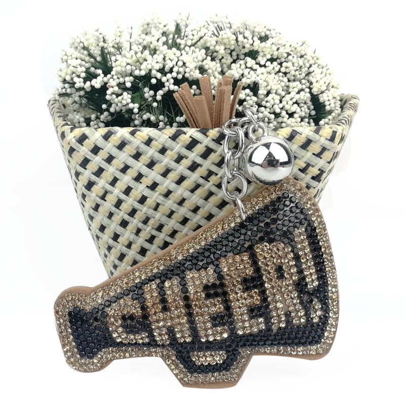 Llavero creativo con letras inglesas de terciopelo coreano y diamantes