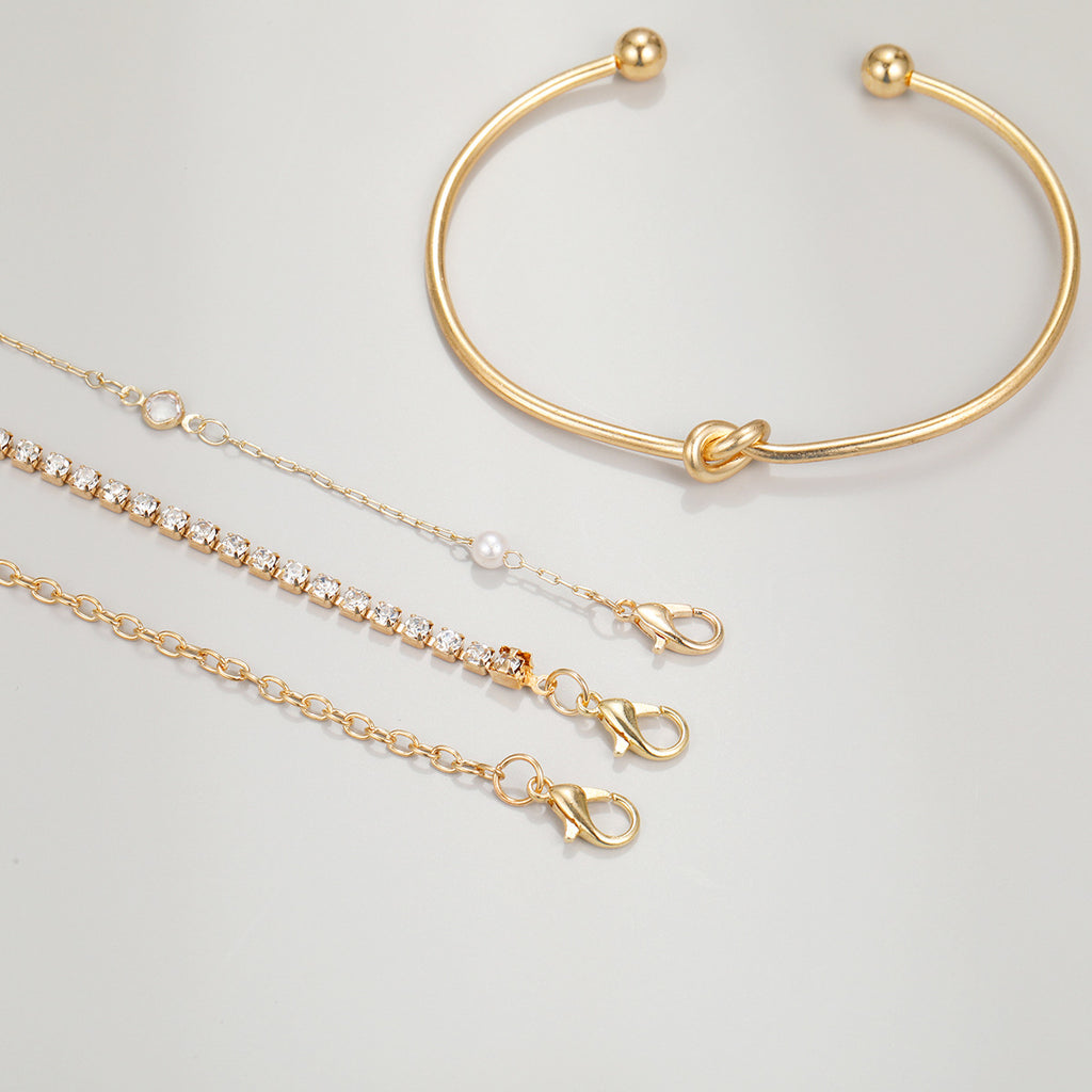 Traje de pulsera de corazón hueco de diamantes completo creativo