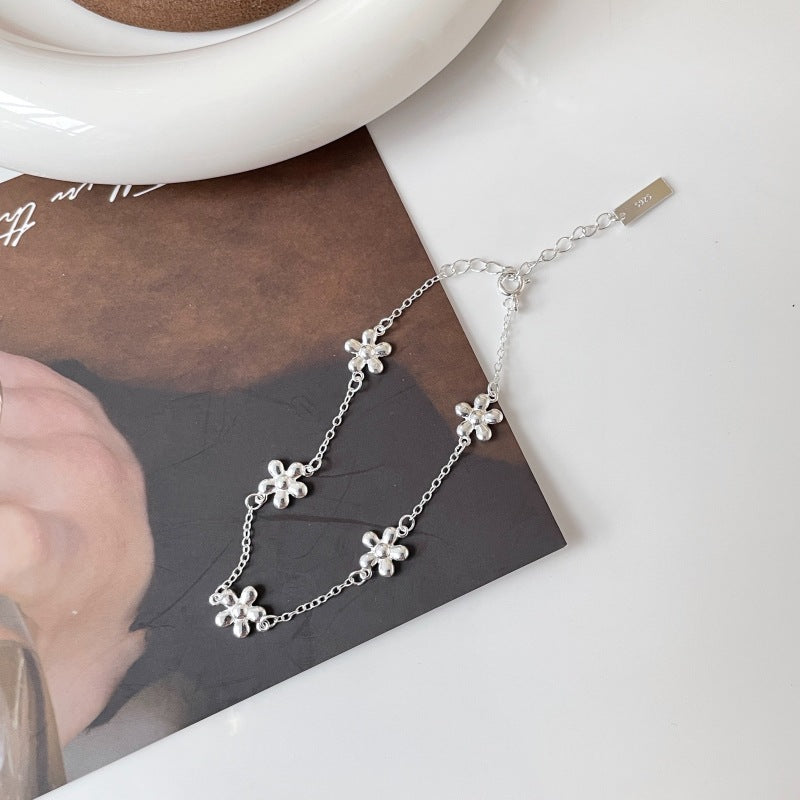 Daisy Small Flower Unique And Exquisite Bracelet