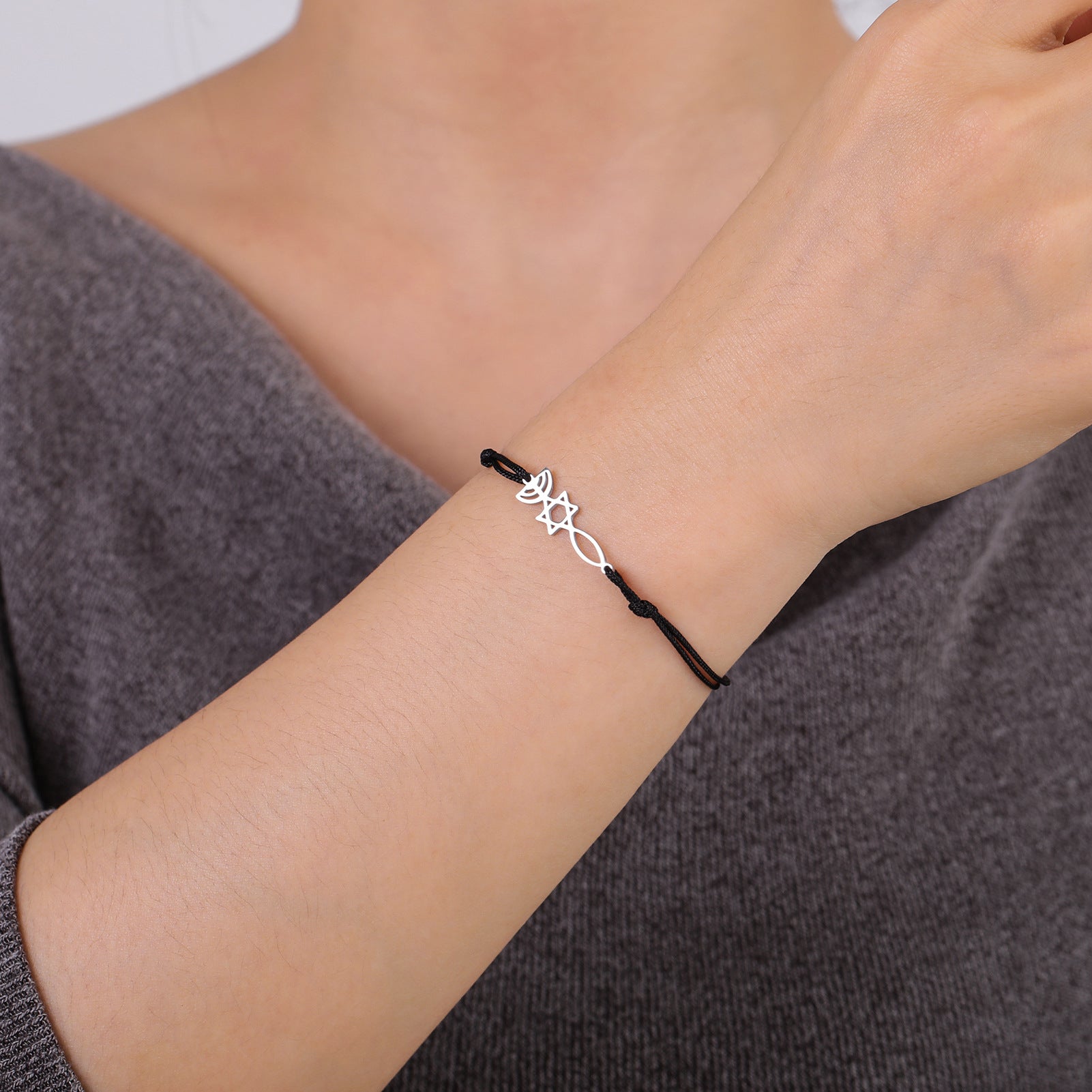 Pulsera de acero de titanio cortado, colgante de pez con estrella de seis puntas hueca