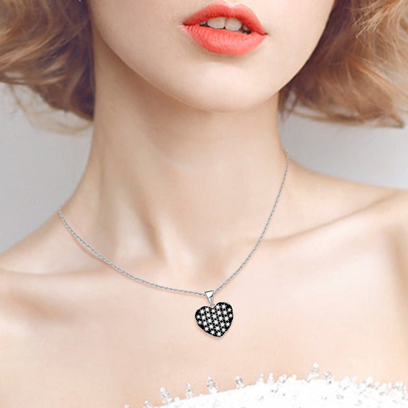 Schmuckset im Retro-Ethno-Stil, Halskette, Ohrringe, Ring, dreiteiliges Brautschmuck-Set mit Herzform