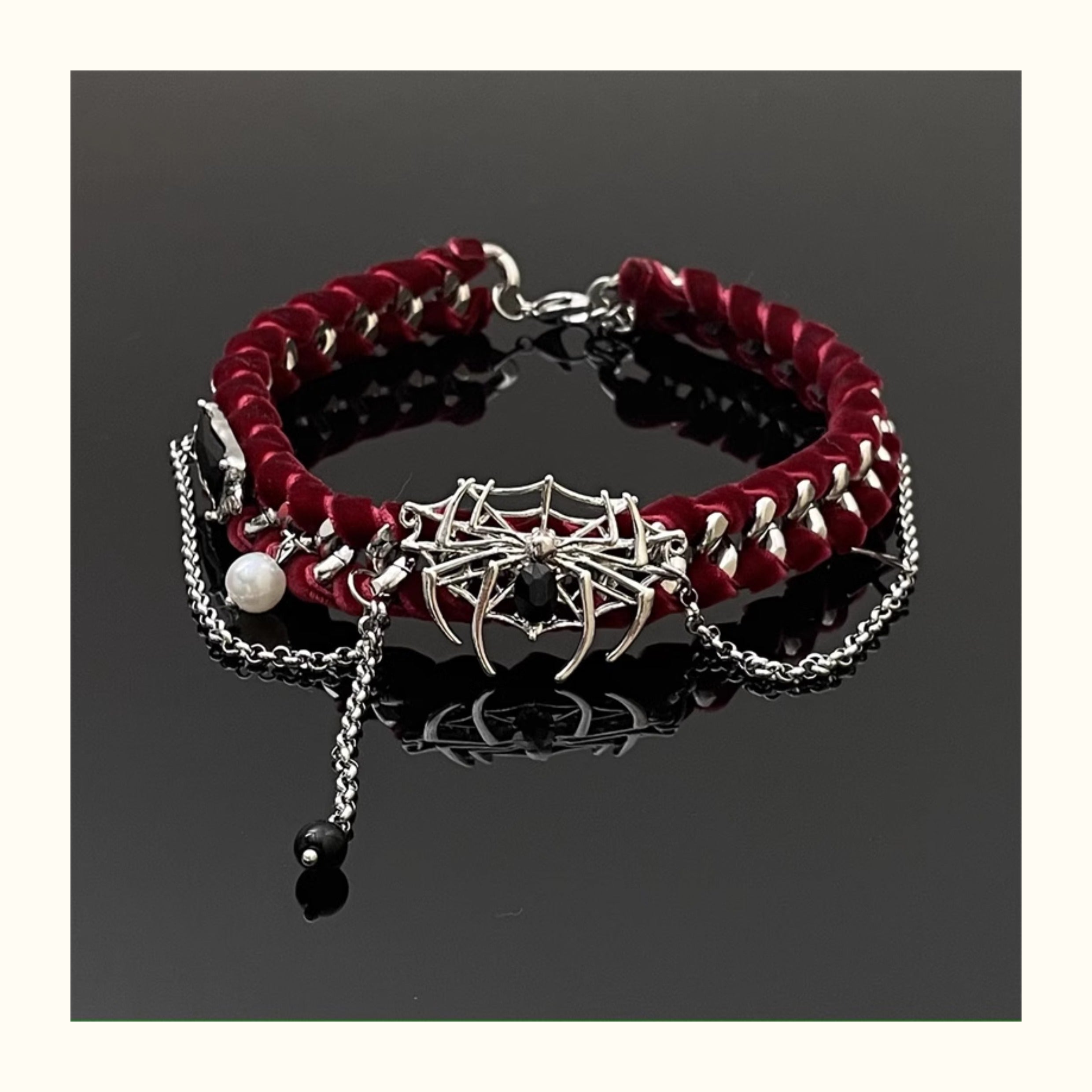 Vintage Rote Spinnennetz Halskette für Damen