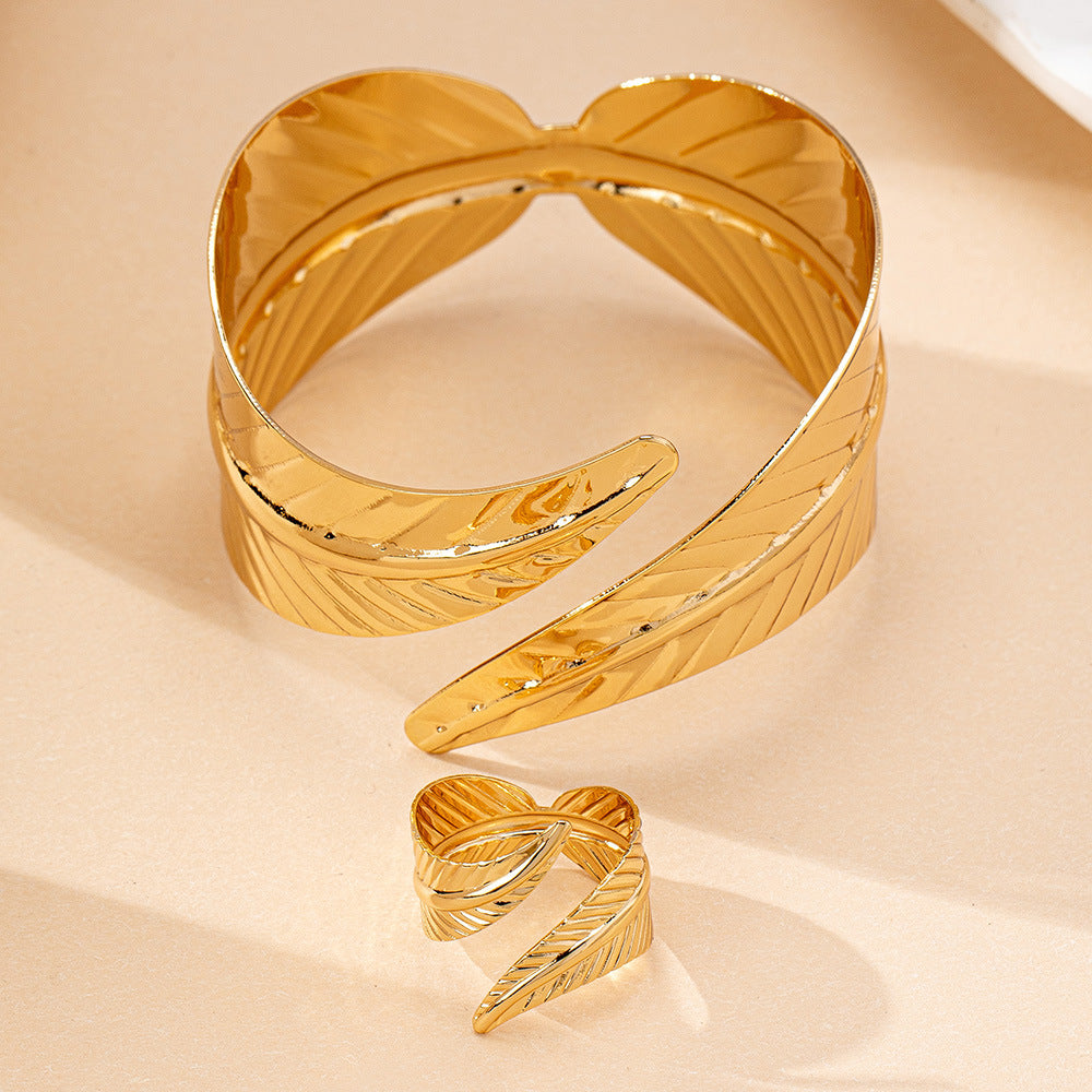 Pulsera Abierta de Aleación con Geometría Personalizada para Mujer