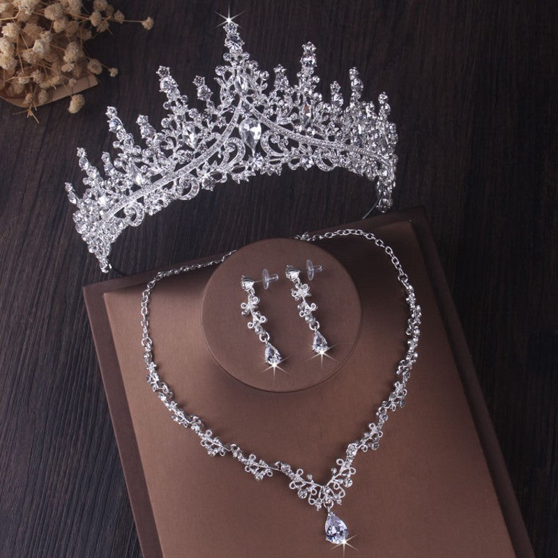 Brautschmuckset aus Silber mit Kristalltropfen