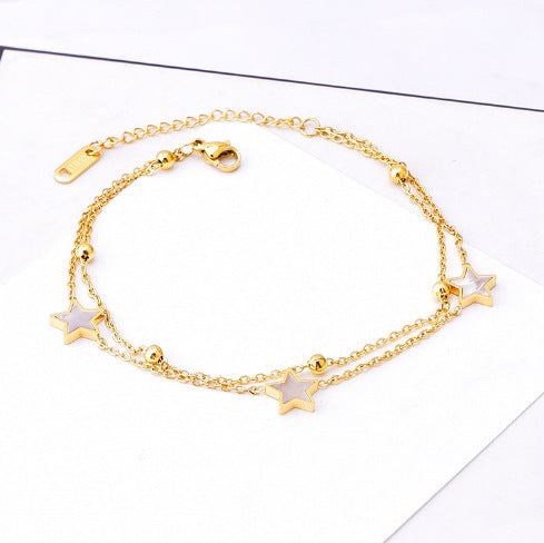 Europäischer und amerikanischer Retro 18K Gold Edelstahl Ornament Damen Schlichte Mode