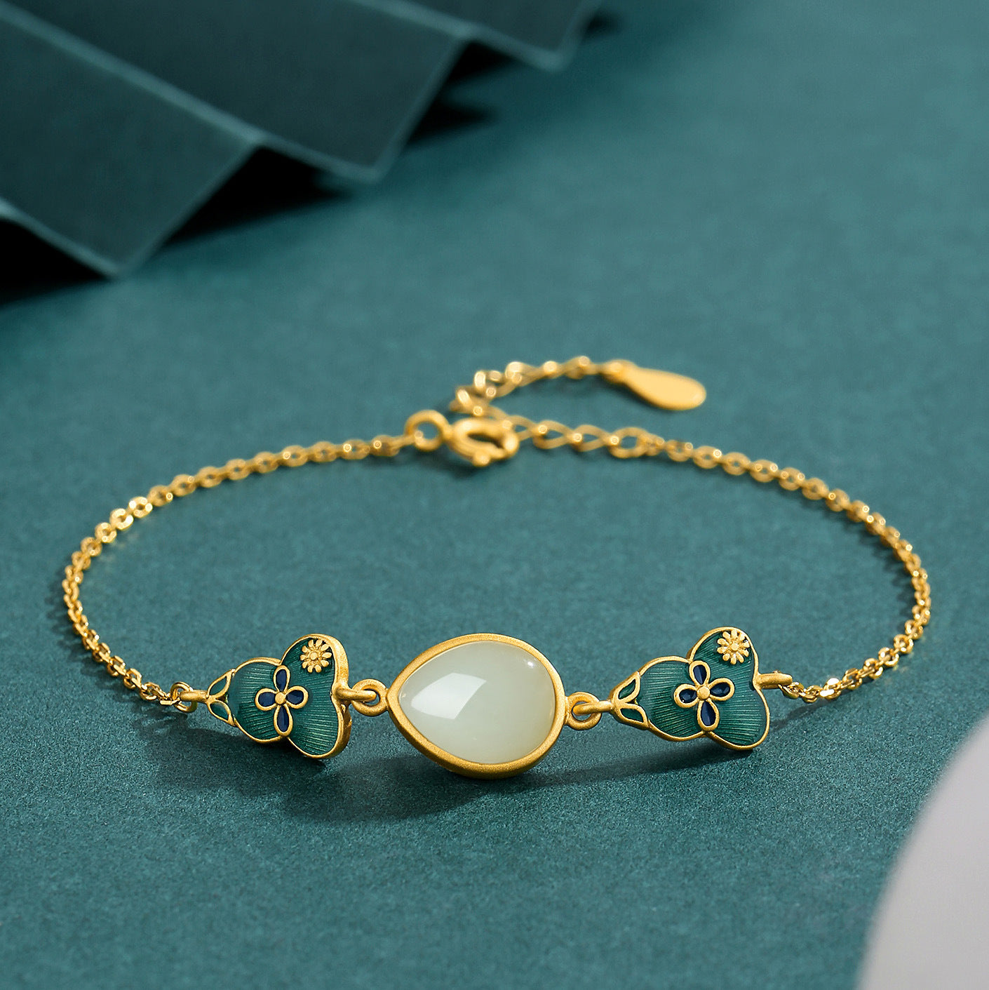 Damenmode Einzigartiges vergoldetes Ohrring-Anhänger-Armband-Ring-Set