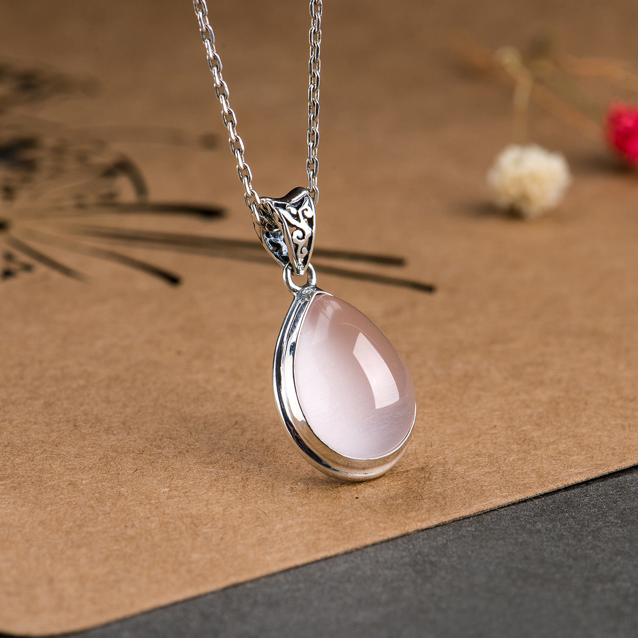 S925 Sterling Silber Puder-Kristall-Anhänger Halskette Damen Vielseitige Tropfenförmige Eis-ähnliche Rosenquarz Schlüsselbeinkette