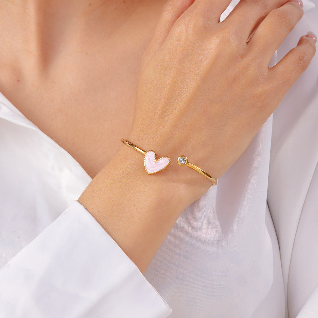 Pulsera Corazón de Aceite Hueco con Diamante