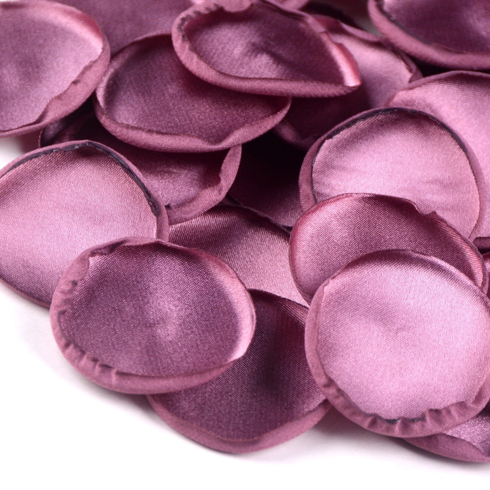 4cm Seidenrose mit angebrannten Kanten, Blütenblättern, glänzendem Cremepuderlaminat