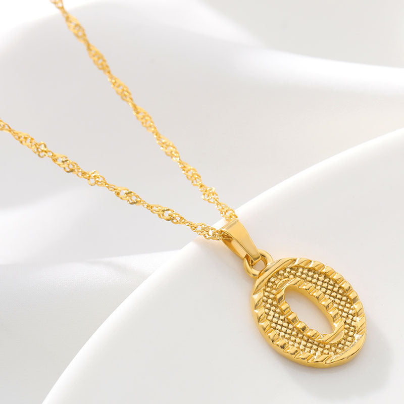 Halsketten mit goldenem Initialen-Alphabet-Namen