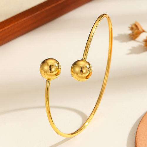 1 Stück kupferbeschichtetes, 18 Karat vergoldetes Armband mit doppelköpfiger Perlenöffnung, mit schlichtem Temperament für Damen, geeignet für Zusammenkünfte, Geschenke und den Alltag
