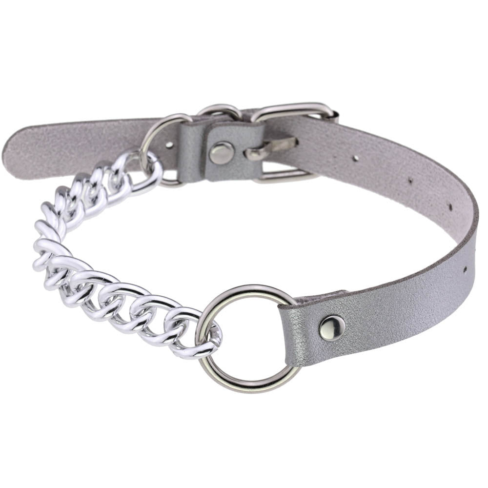 Collar gargantilla de cuero con aro y anilla en O