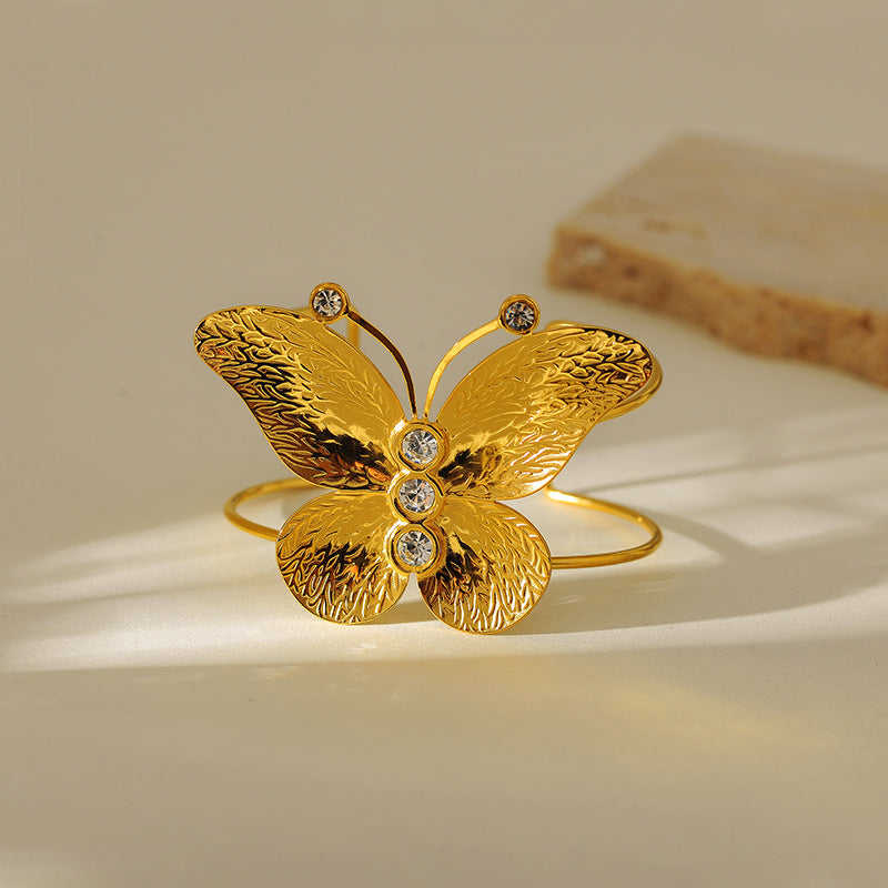 Übertriebenes Intarsien-Zirkon dreidimensionales Schmetterlings-Blätter-Offen-Armband