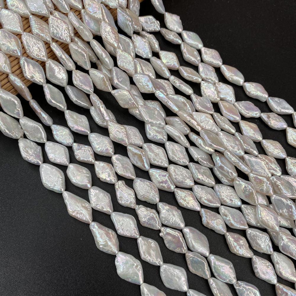 Cuentas de perlas naturales de agua dulce con forma de diamante