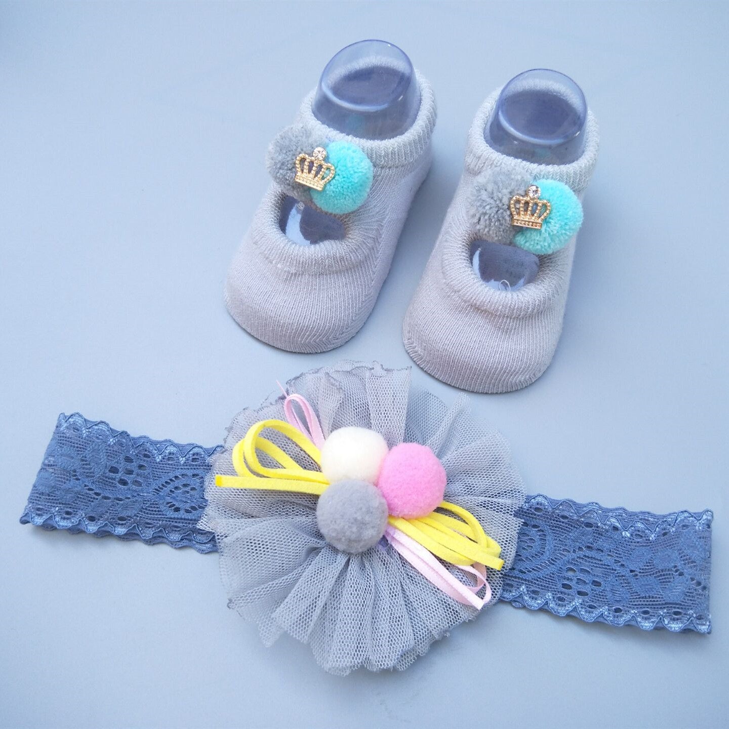 Caja de regalo de calcetines y diadema para bebé niña