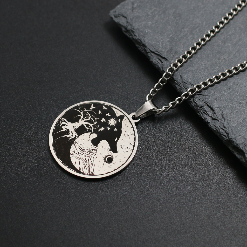 Mens Vintage Wolf Head Tree Of Life Pendant Necklace