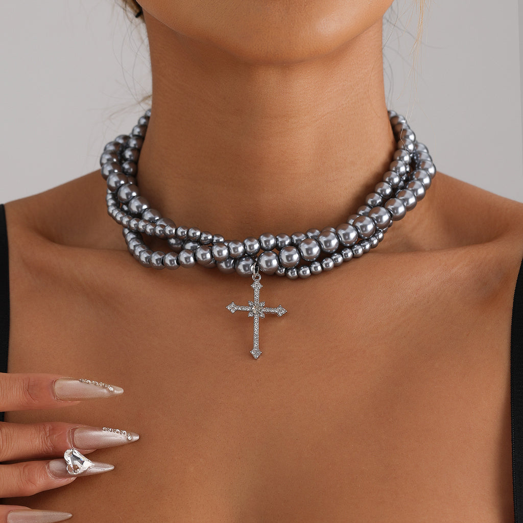 Collar de clavícula con cuentas de vidrio pintadas, cruz de diamantes y capas múltiples