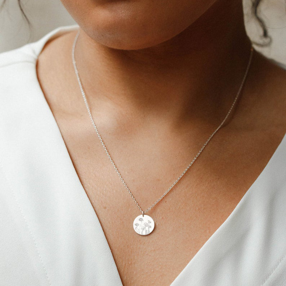 Colgante de collar con flor de cumpleaños