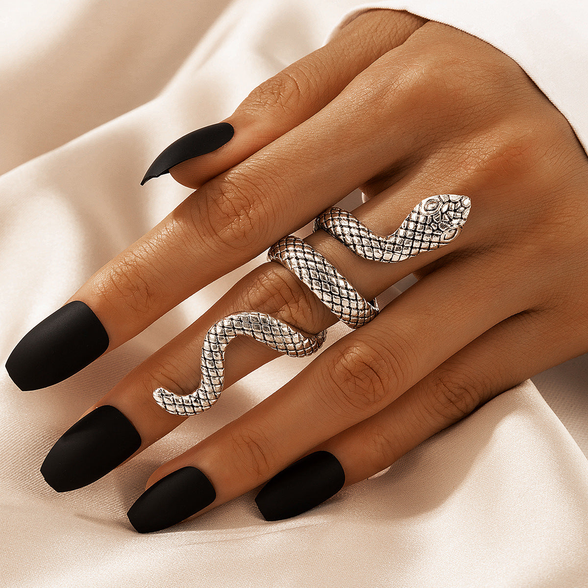 Langer Cooler Herren Schlangen-Print Ring