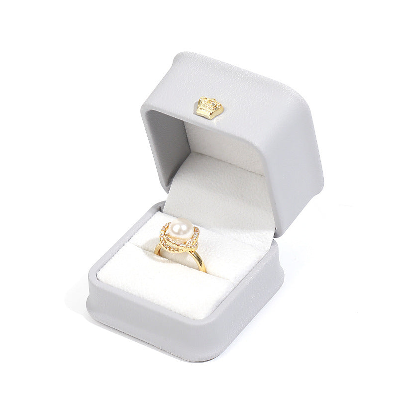 Schmuckschatulle für Kronen, Ringe, Anhänger und Armbänder