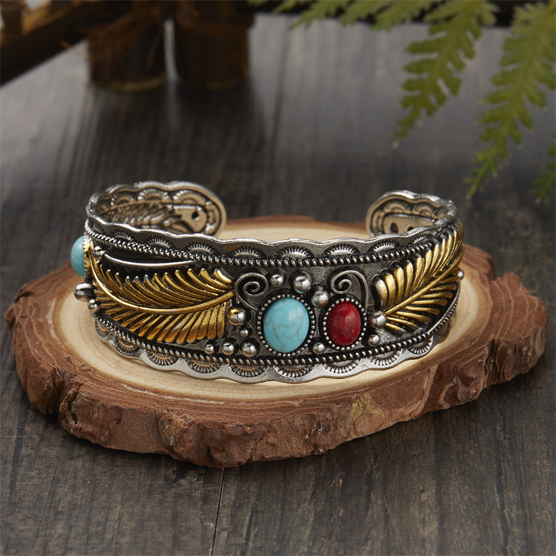 Vintage Navajo Style Oval Turquoise Bracelet