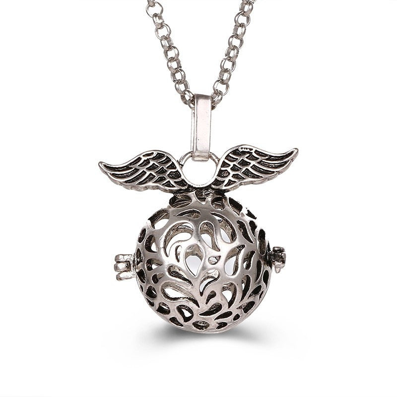 Collar hueco de aromaterapia con jaula de circonita, difusor de aceites esenciales, caja de perfume, accesorios antiguos para ropa tradicional Han