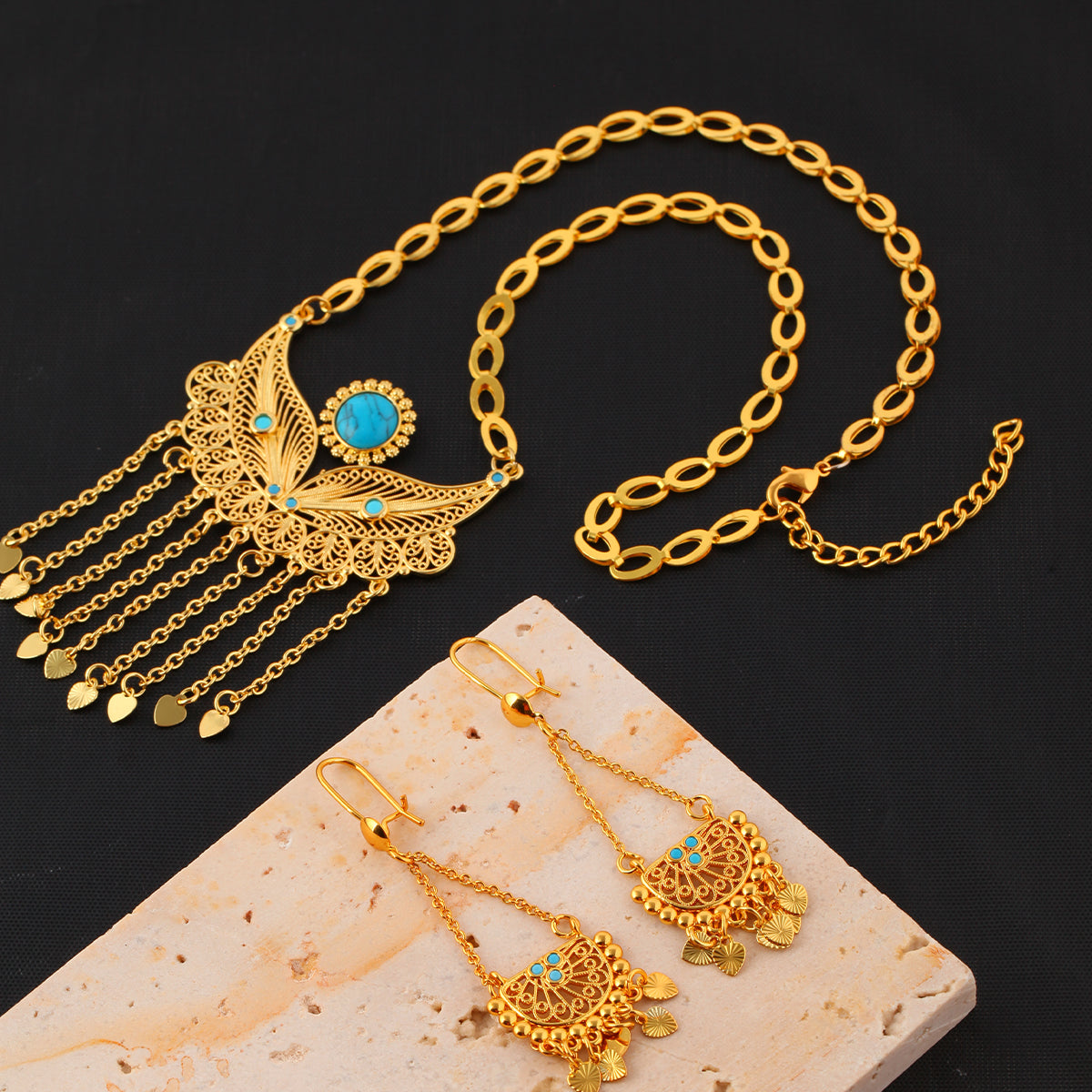 Juego de collar y pendientes de mujer de 3 piezas, chapados en oro de 18 quilates, con borla de gota de agua, a la moda y personalizados, adecuados para fiestas y regalos, uso diario