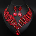 Juego de collar y pendientes africanos de cristal