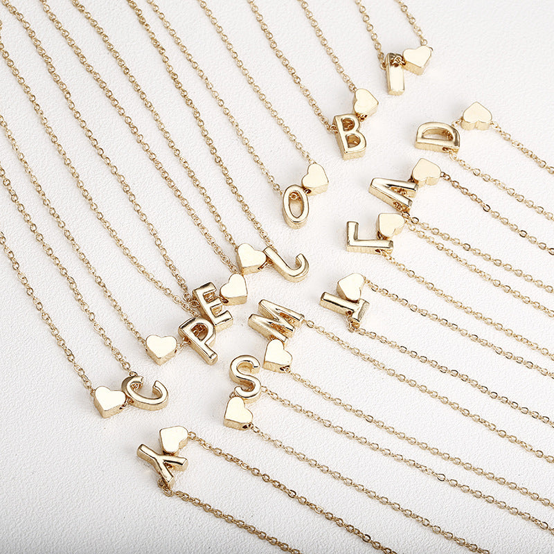 Modeschmuck, schlichte Pfirsichherz-Form, 26 Buchstaben Halskette, temperamentvolle Liebe, Damenmode-Accessoires