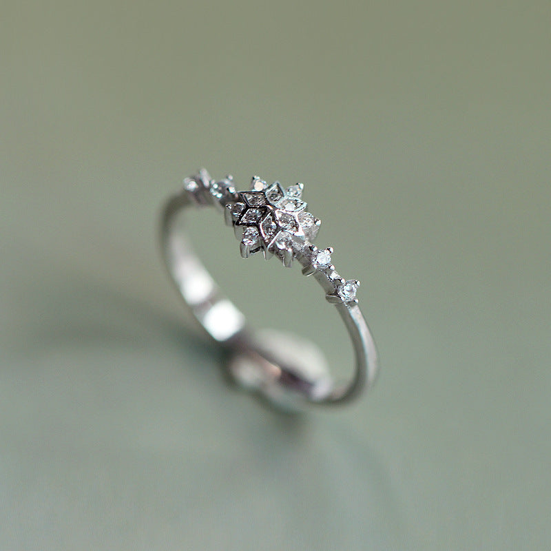 Luxus Damen Schneeflocken Blumen Ring