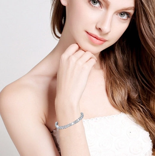 Armbänder voller Herzen und Pfeile Zirkonia-Armband Bestes Hochzeitsgeschenk für Frauen