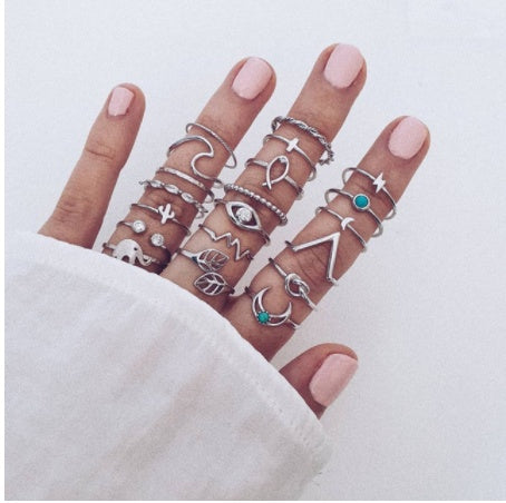 Diamantbesetzter Ring