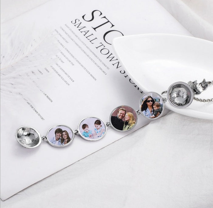 Photo necklace