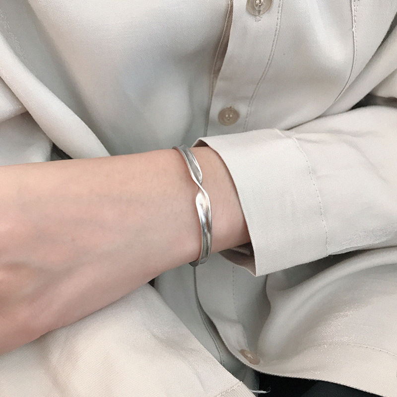 Verdrehte Armbänder Persönlichkeit Wilde Frauen Schmuck
