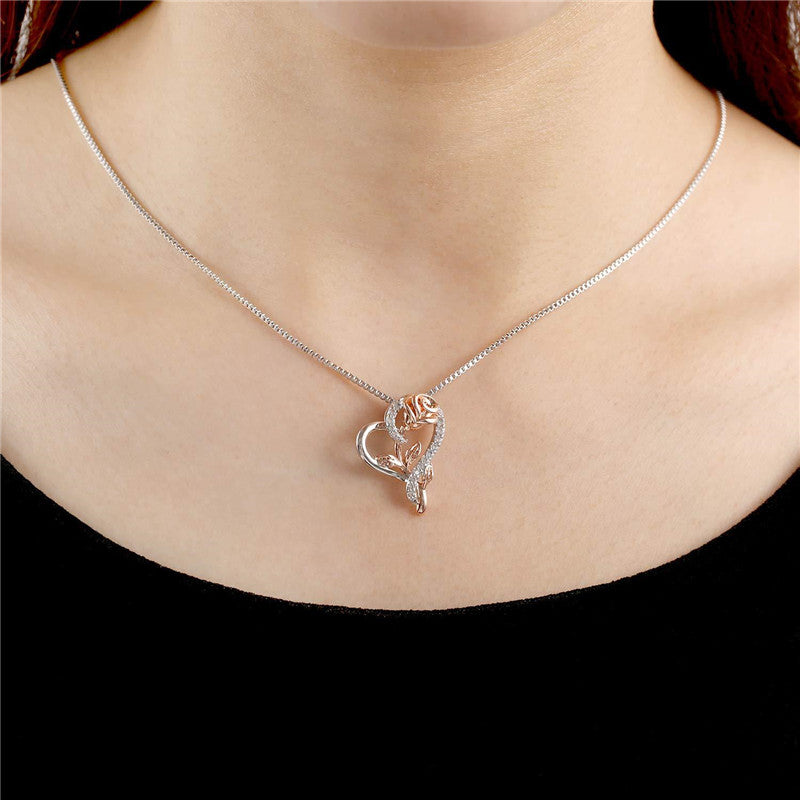 Liebesrosen-Halskette mit Diamanten