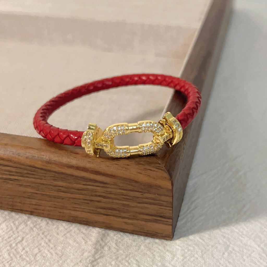 18K Gold Copper Micro-inlaid Vachette Clasp Red Rope Bracelet