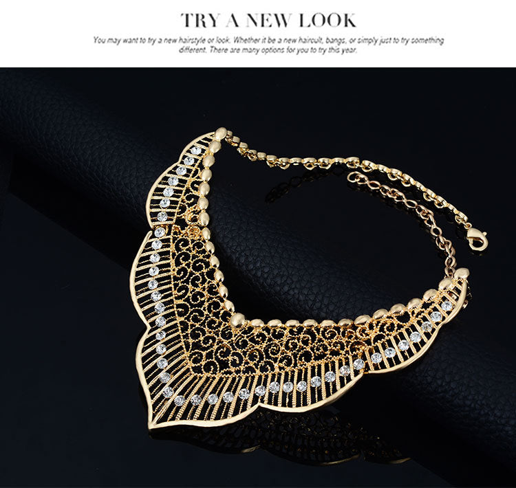 Collar y pendientes de aleación estilo salvaje