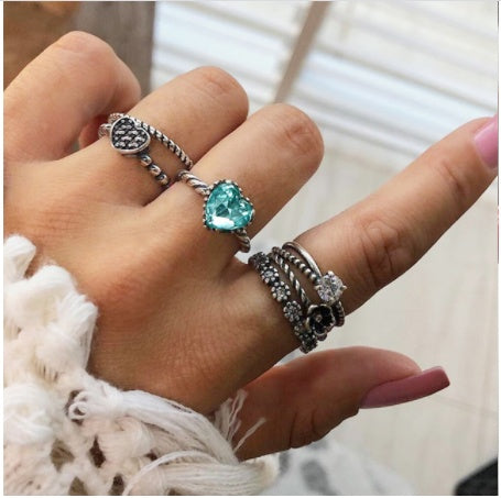 Diamantbesetzter Ring