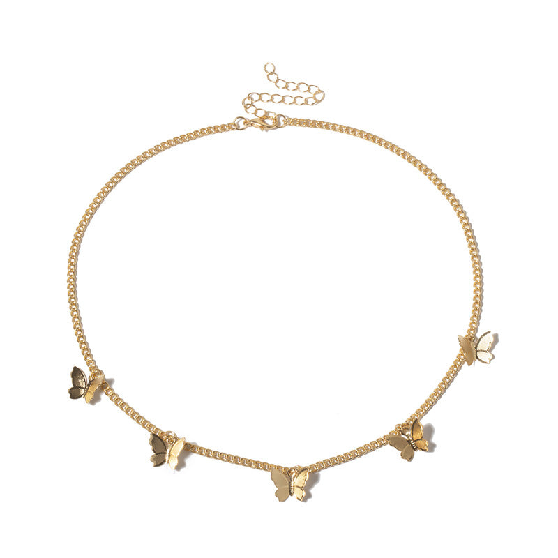 Collar con colgante de mariposa