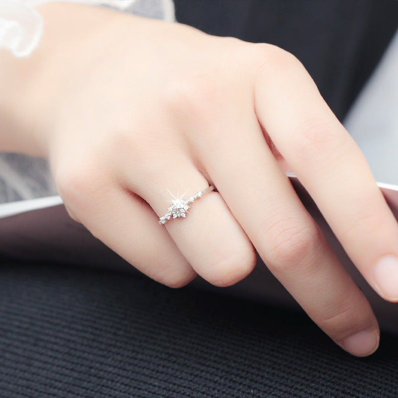 Luxus Damen Schneeflocken Blumen Ring