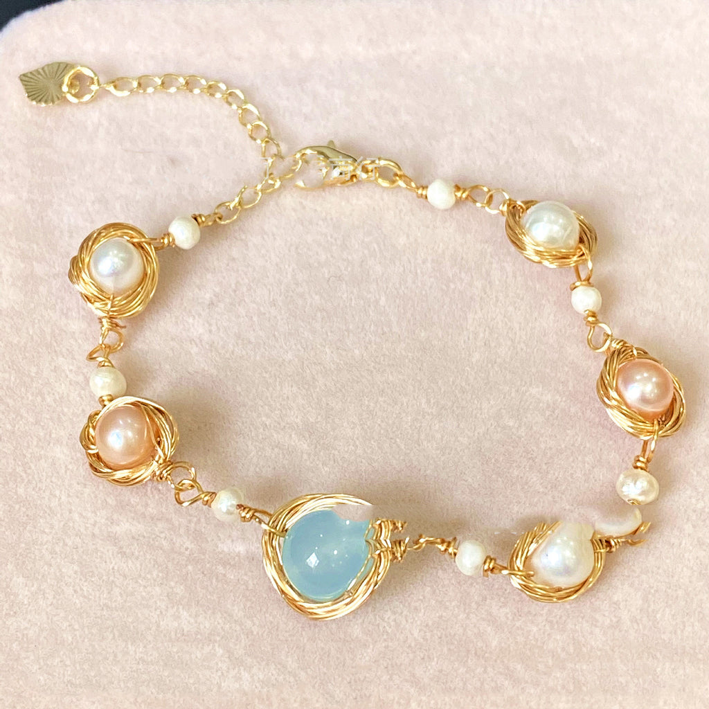 14k Gold Wrapped Yarn Hand-made Sapphire Bracelet