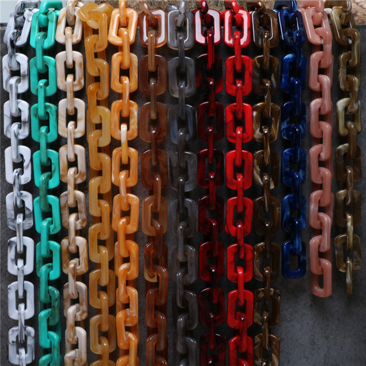 Chain chain acrylic chain