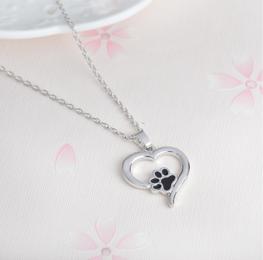 WISH Explosion Fashion Kreative Liebe Hunde-Pfotenabdruck-Anhänger-Halskette Außenhandel Neue Metallschmuck Großhandel