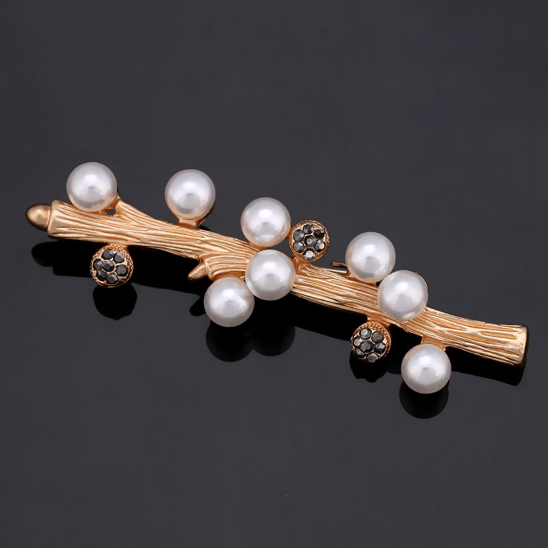 Rhinestone Pearl Brooch Pin
