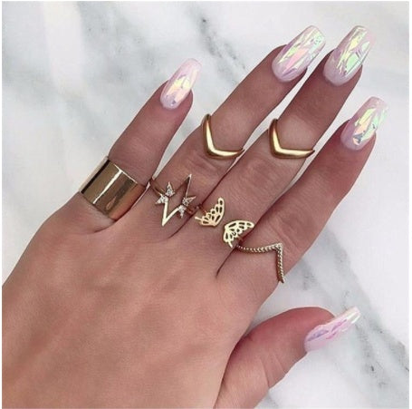 Diamantbesetzter Ring