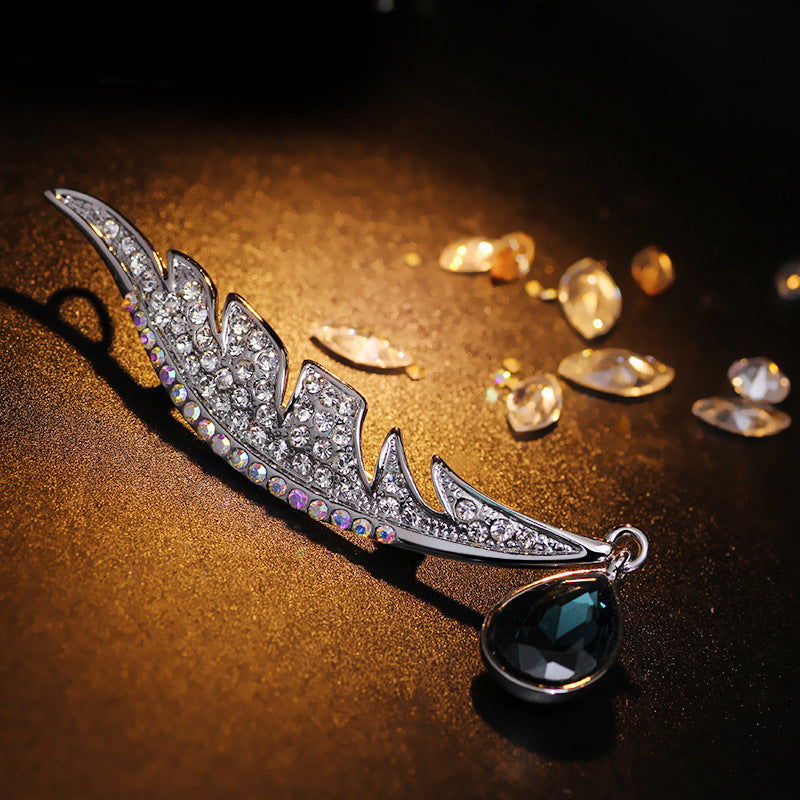 Broche de plumas de diamantes completo con broche de pedrería