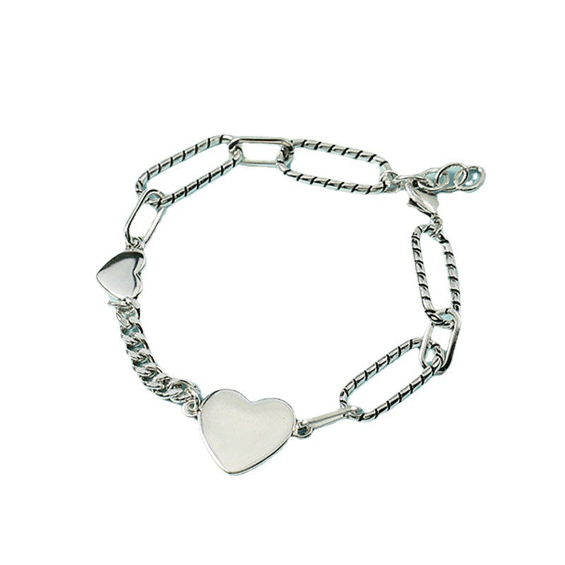 Mädchenhaftes Herz-Armband für Damen mit Herzen Nische