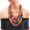 Collar de bisutería, collar corto