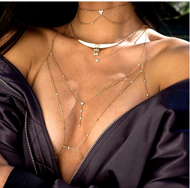 Europa und Amerika Sexy übertriebene Strand lässige Körperkleidung Kette Accessoires Diamant Anhänger Quaste Halskette Brustkette
